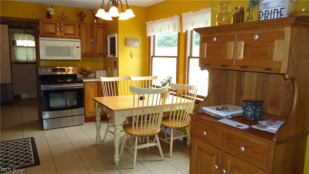 11720 Walker Road Minerva, OH 44657 - Photo 5 of 21 kitchen appliances remain, nice sized eat in kitchen