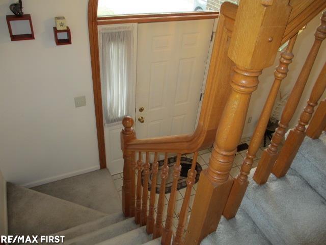 2164 Rochelle Park Drive Rochester, MI 48309 - Photo 17 of 24 50131117-51571463-47e5-4f8d-84d5-dcac307414db.JPG