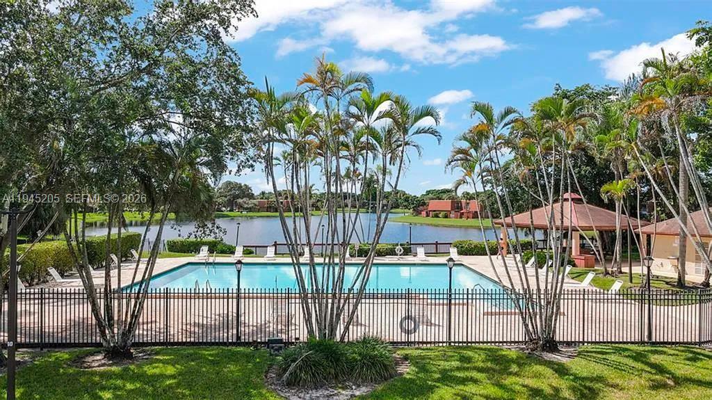 11920 Southwest 9th Manor Davie, FL 33325 - Photo 37 of 45