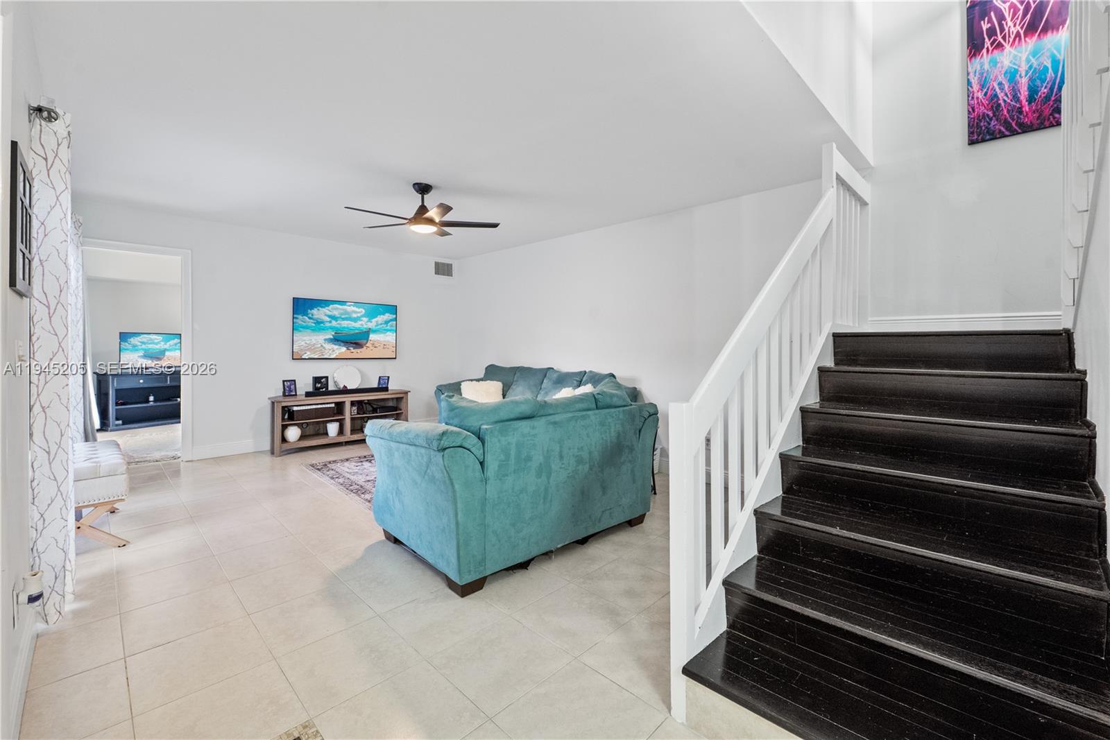 11920 Southwest 9th Manor Davie, FL 33325 - Photo 4 of 45