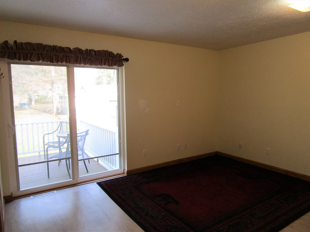 307 Main Street Kennerdell, PA 16374 - Photo 16 of 42