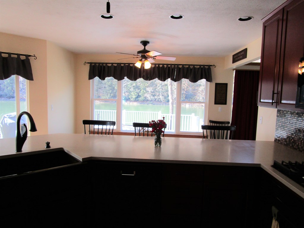 307 Main Street Kennerdell, PA 16374 - Photo 2 of 42