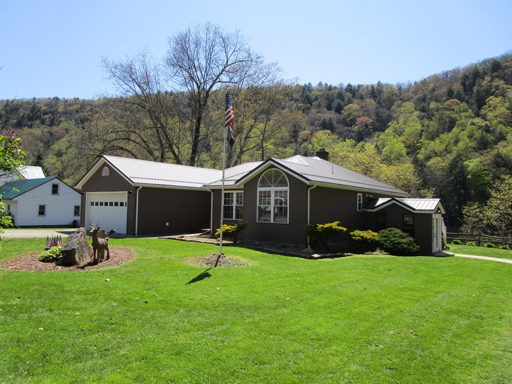 307 Main Street Kennerdell, PA 16374 - Photo 30 of 42