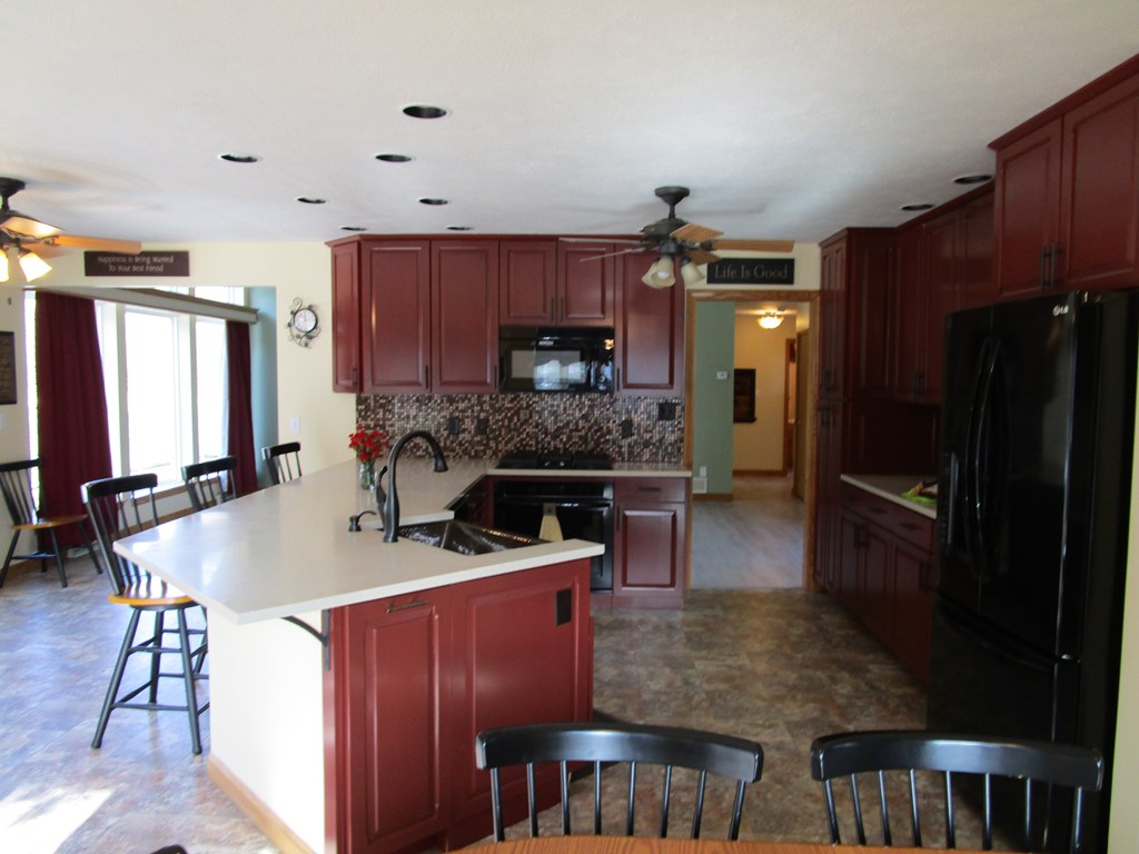 307 Main Street Kennerdell, PA 16374 - Photo 3 of 42