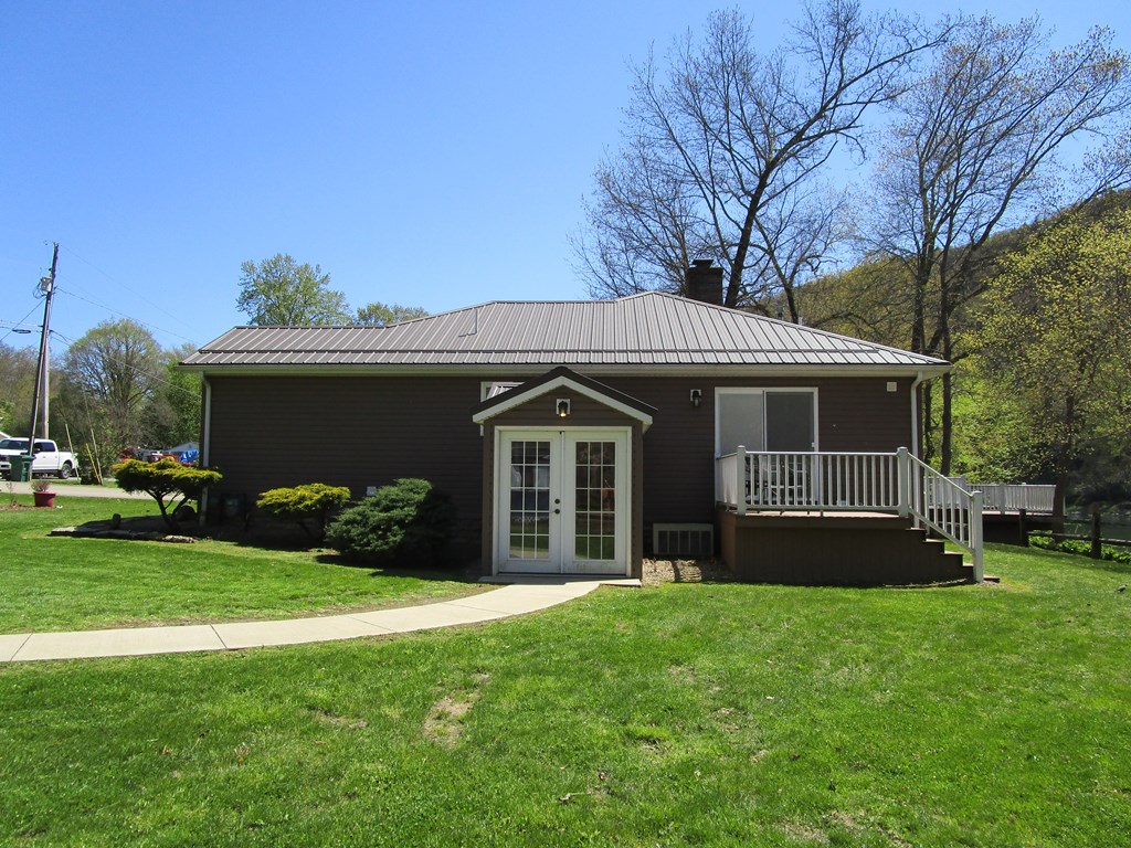 307 Main Street Kennerdell, PA 16374 - Photo 32 of 42