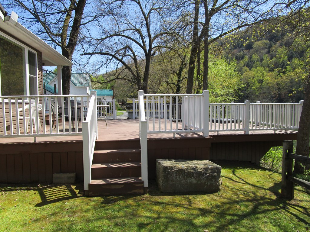 307 Main Street Kennerdell, PA 16374 - Photo 33 of 42