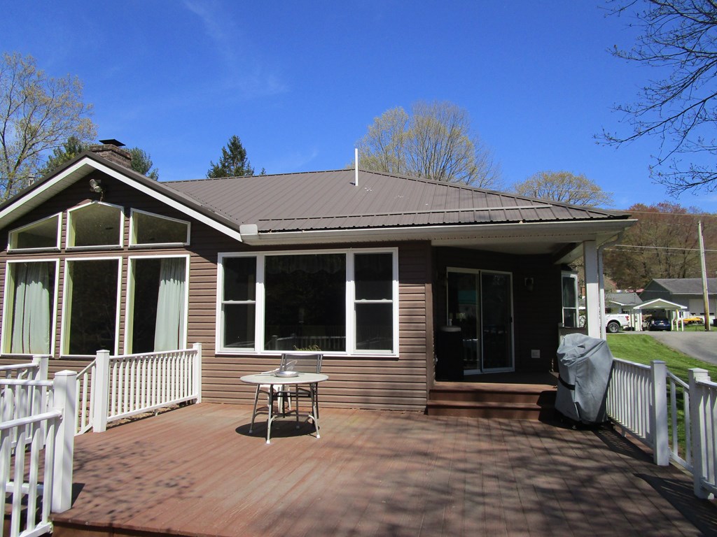 307 Main Street Kennerdell, PA 16374 - Photo 38 of 42