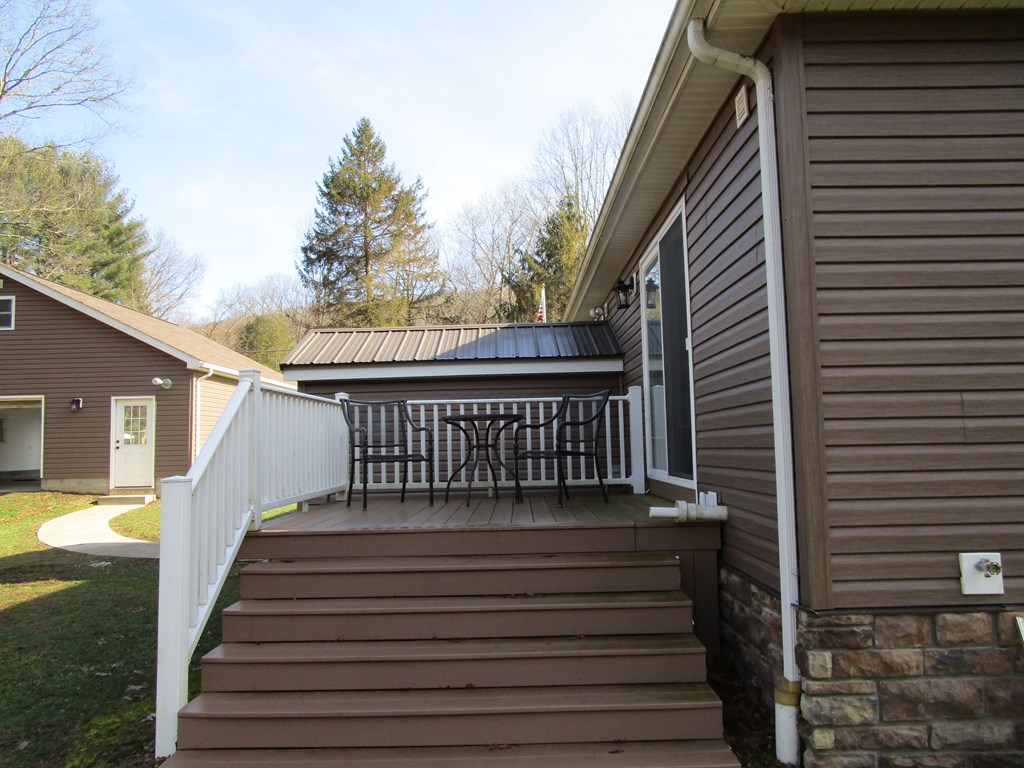 307 Main Street Kennerdell, PA 16374 - Photo 39 of 42