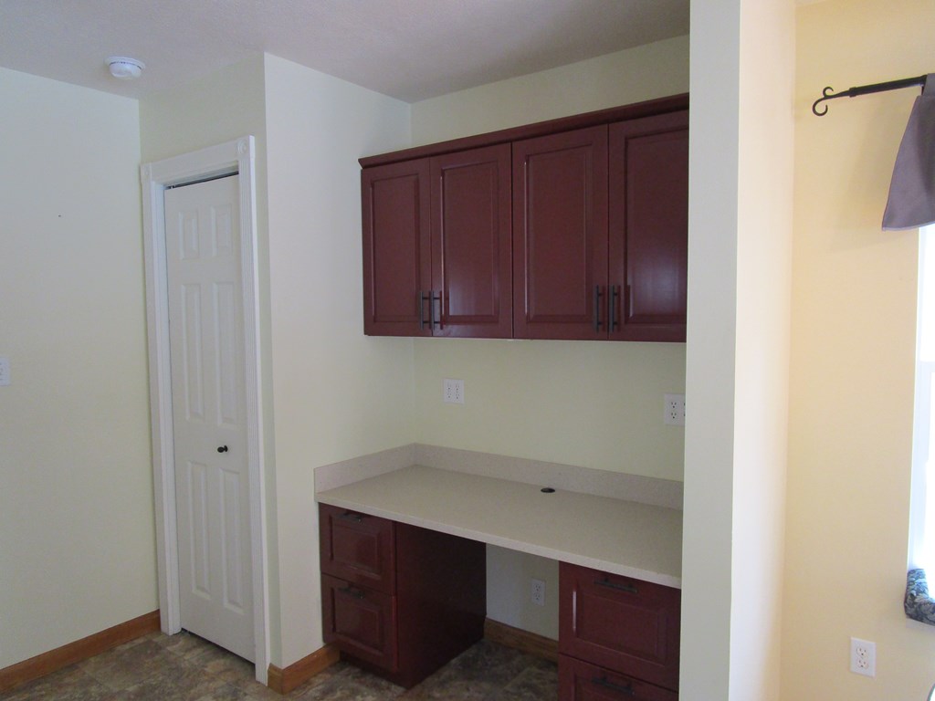 307 Main Street Kennerdell, PA 16374 - Photo 5 of 42