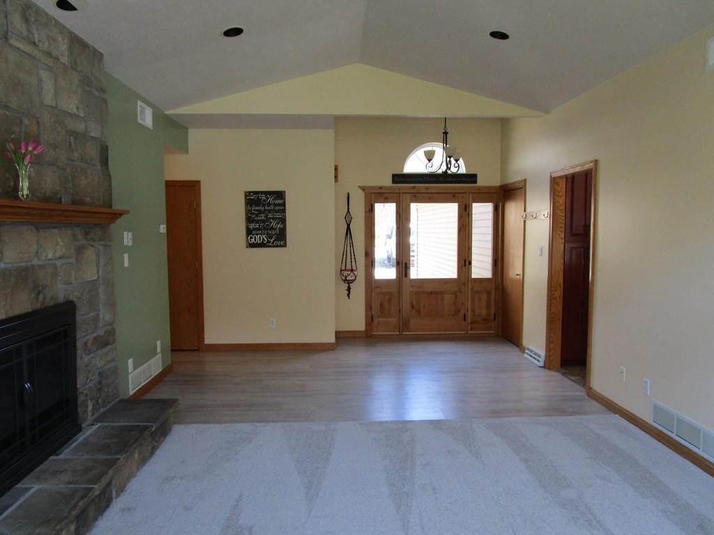 307 Main Street Kennerdell, PA 16374 - Photo 10 of 42