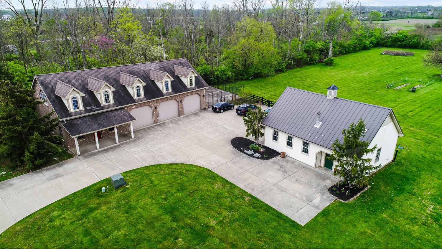 6295 Hoke Road Clayton, OH 45315 - Photo 9 of 78 Gallery Image 9