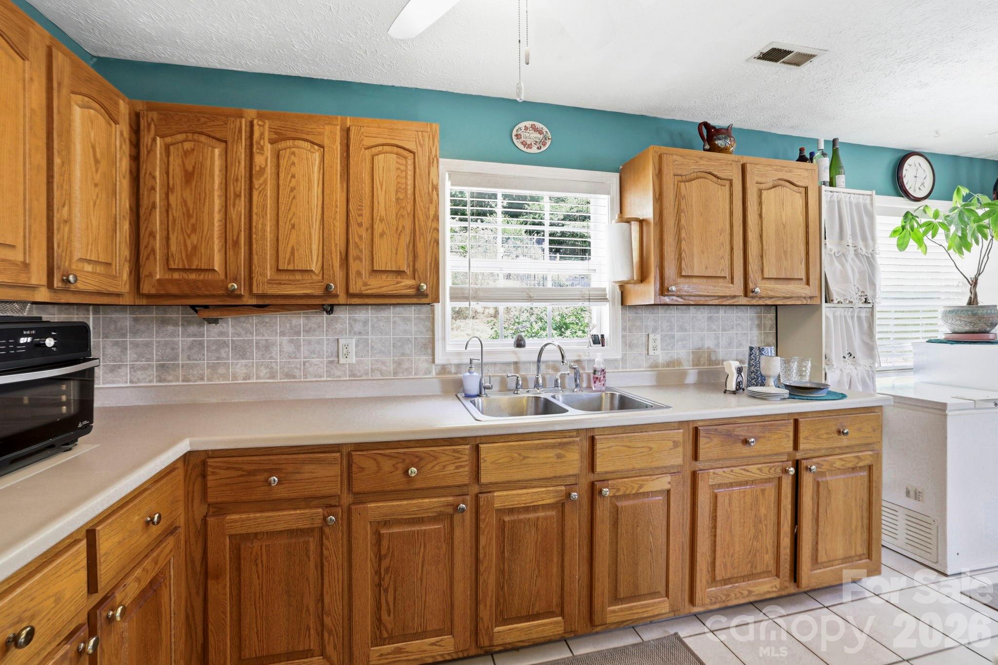 658 Enka Lake Road Candler, NC 28715 - Photo 13 of 42