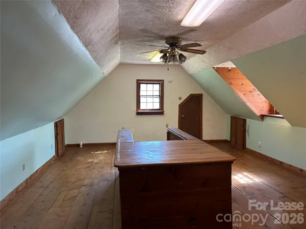 $1,200 | 194 Lawing Street, Lincolnton, NC 28092