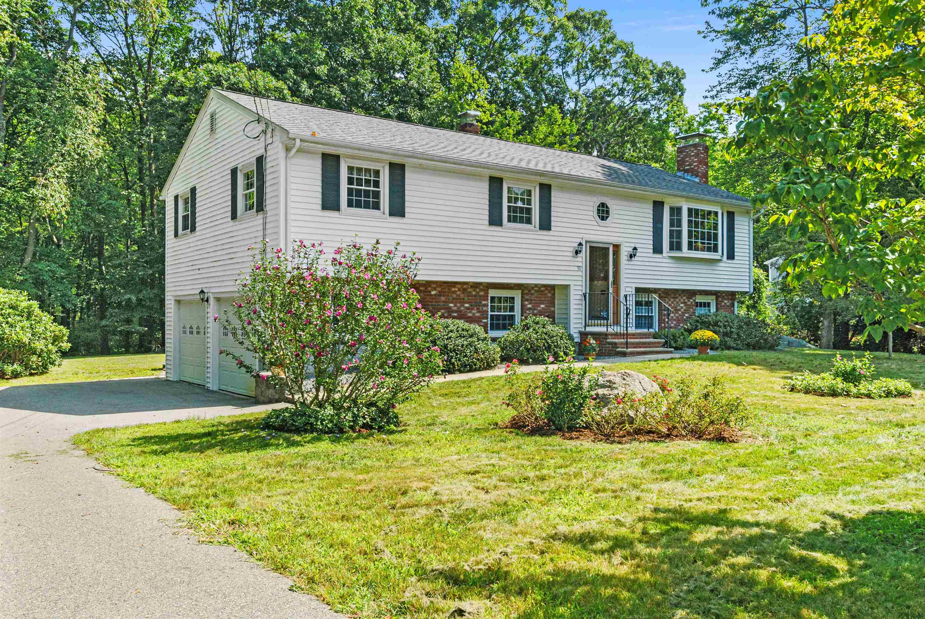 30 Walker Road Atkinson, NH 03811 - Photo 1 of 24