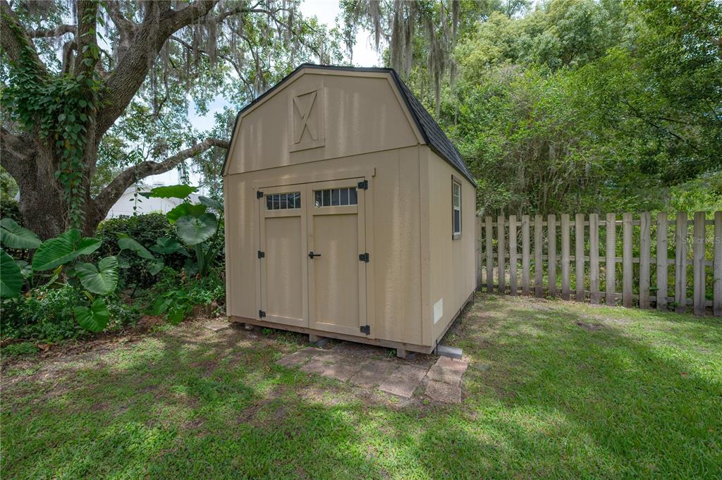 608 Sunset Lane Lutz, FL 33549 - Photo 46 of 60