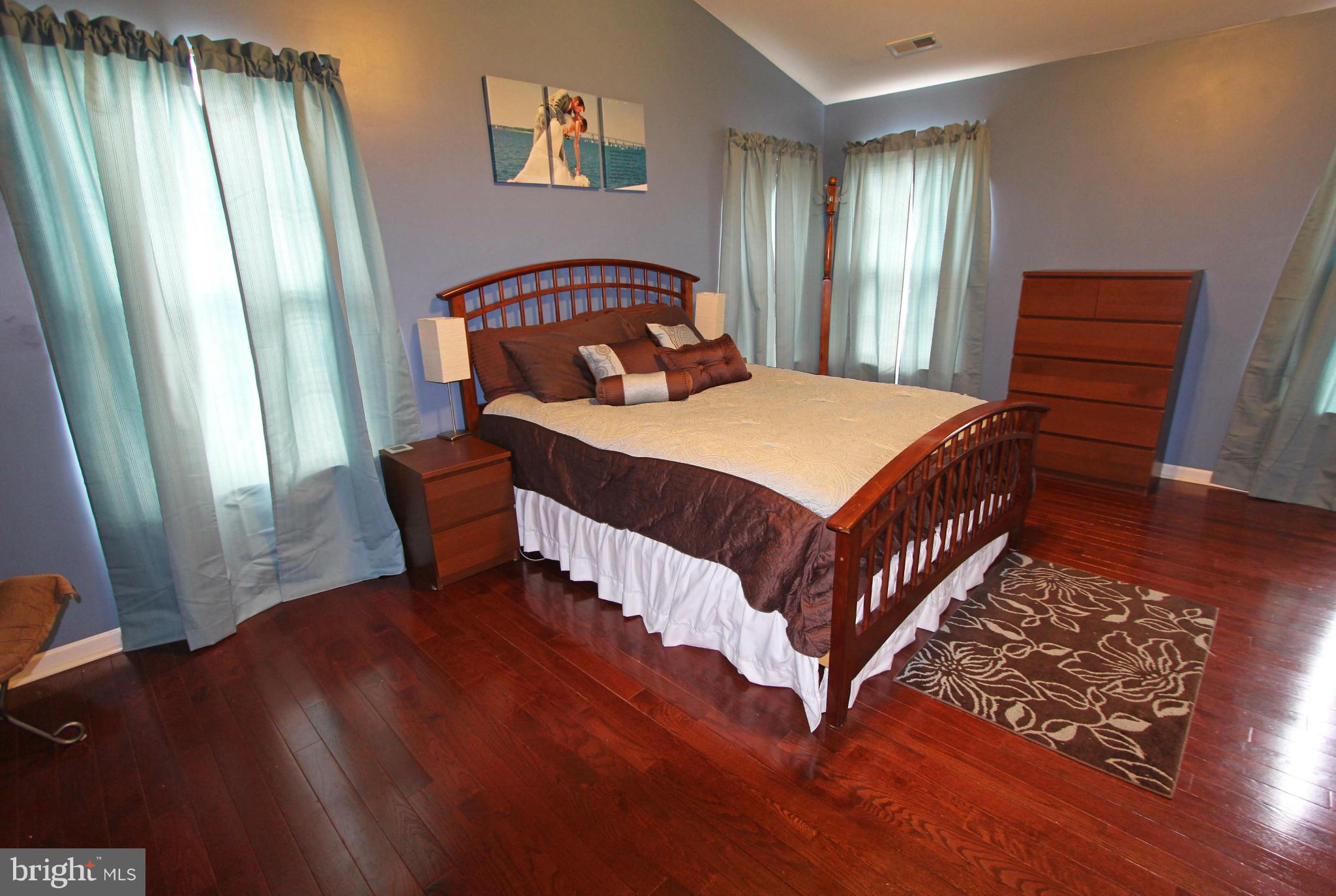 832 Lowe Road Baltimore, MD 21220 - Photo 14 of 19 Bath (Master)