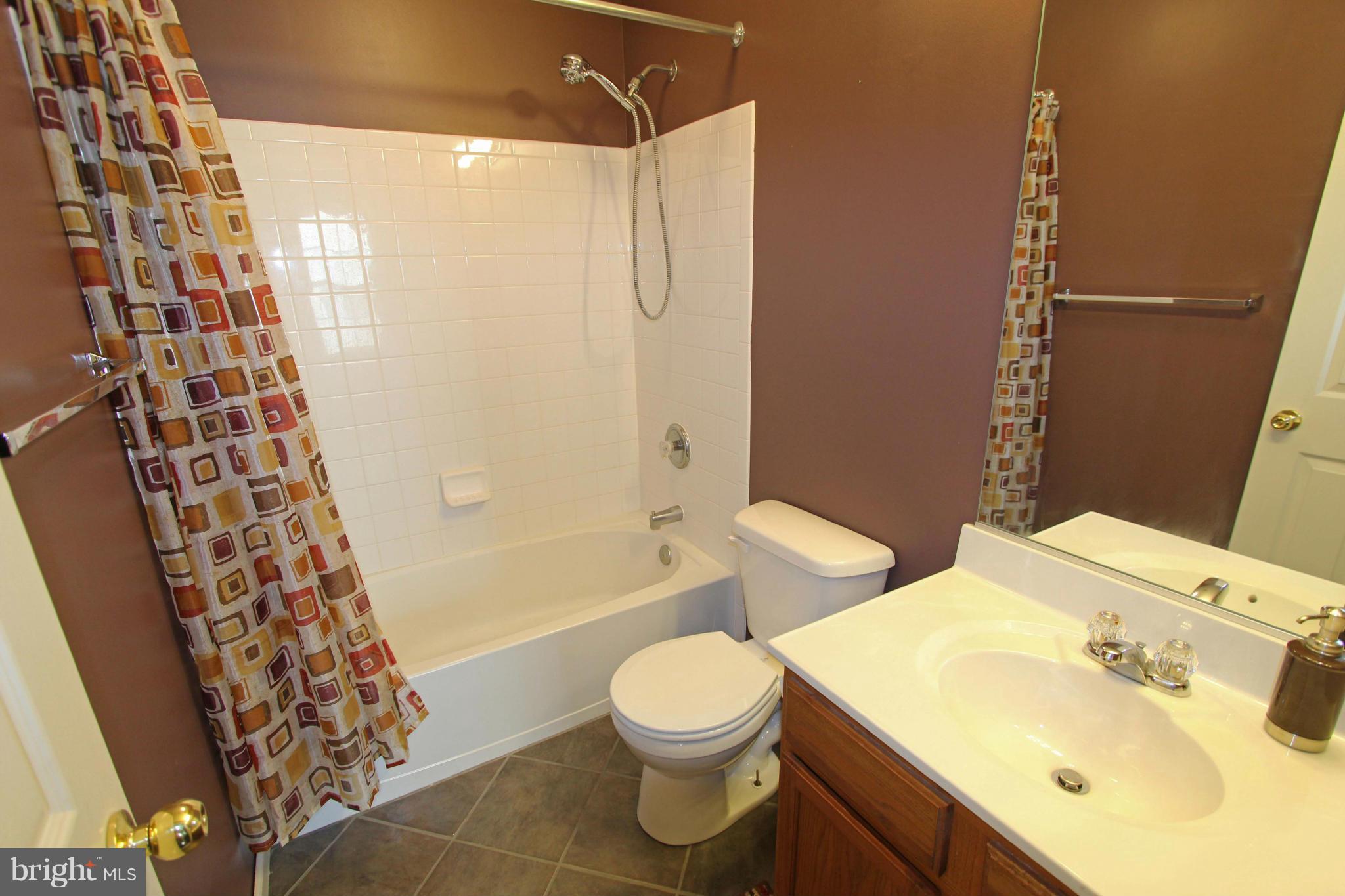 832 Lowe Road Baltimore, MD 21220 - Photo 18 of 19 Bath