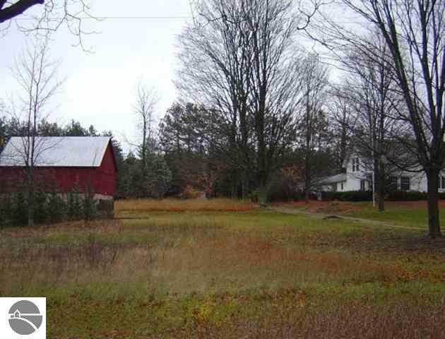 6177 Summit City Road Kingsley, MI 49649 - Photo 1 of 11 1740532.JPG