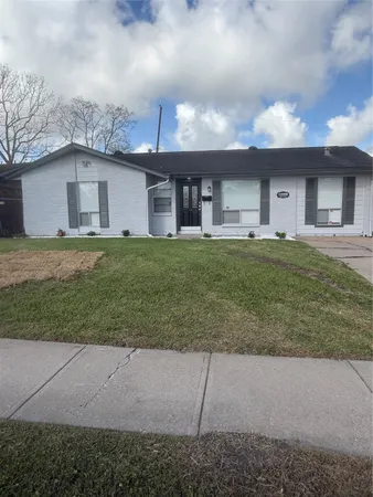 $1,800 | 11002 Segrest Drive, Houston, TX 77047