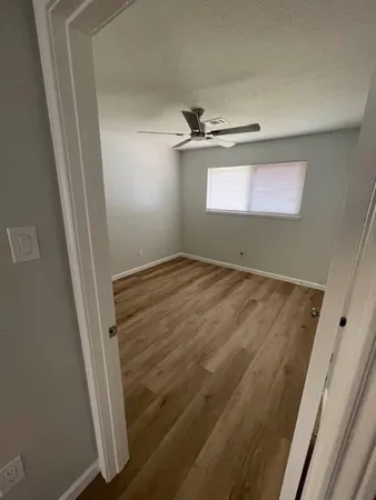 $2,000 | 11002 Segrest Drive, Houston, TX 77047