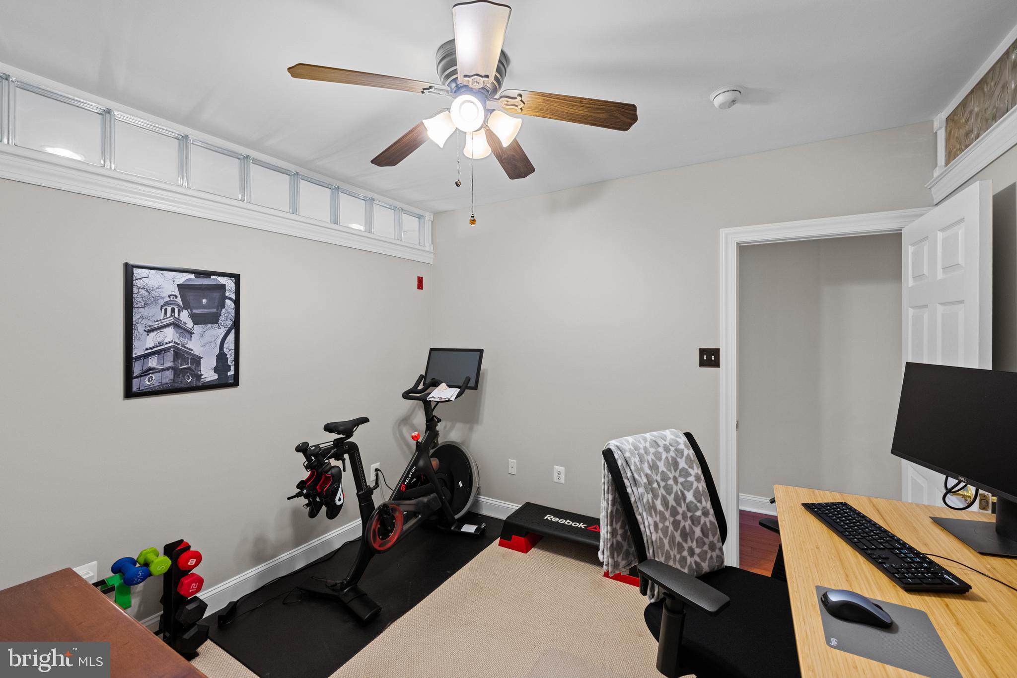 6-10 Strawberry Street, Unit 10 Philadelphia, PA 19106 - Photo 25 of 30
