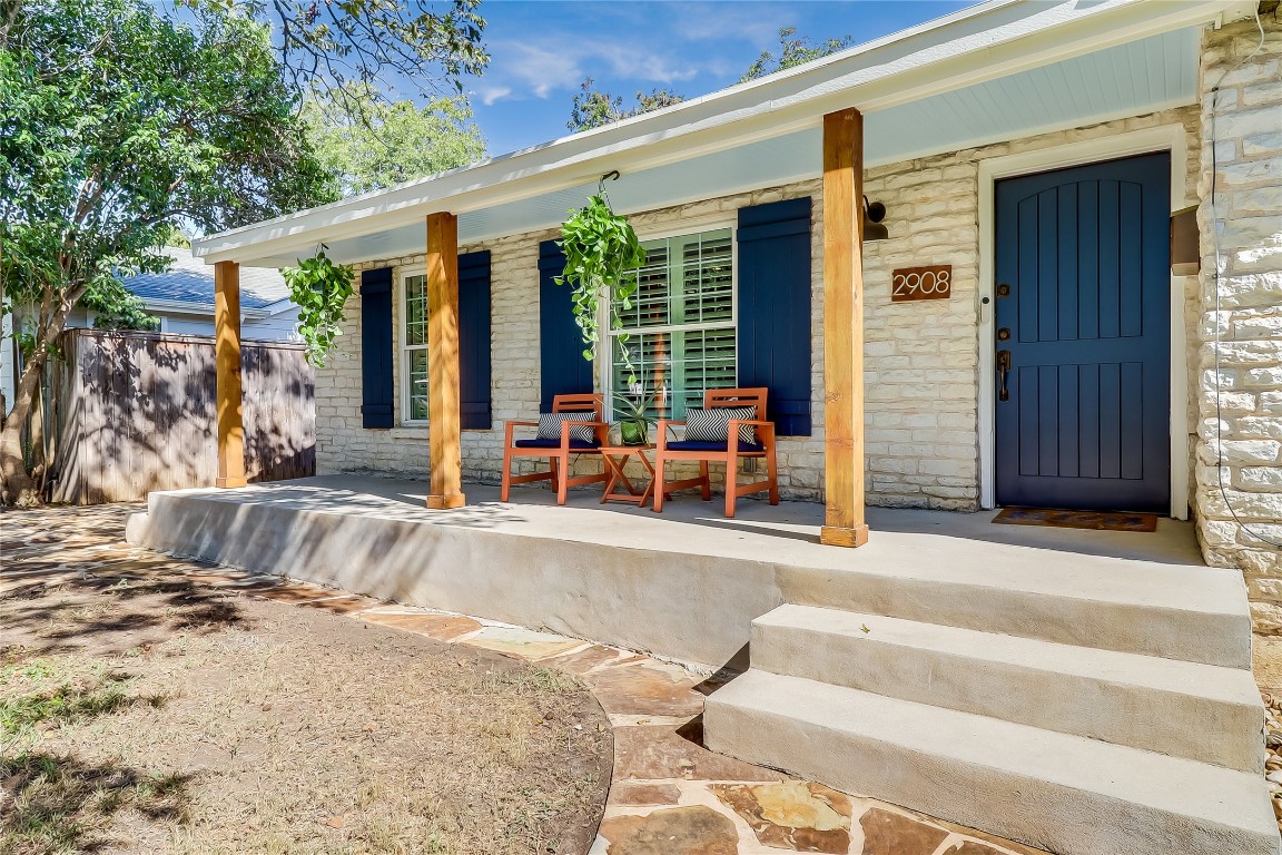 2908 Perry Lane Austin, TX 78731 - Photo 2 of 40