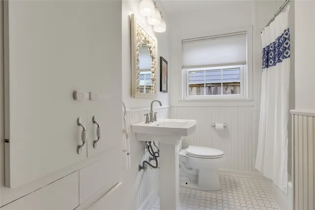 $1,295,000 | 2908 Perry Lane, Austin, TX 78731