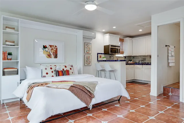 $1,295,000 | 2908 Perry Lane, Austin, TX 78731