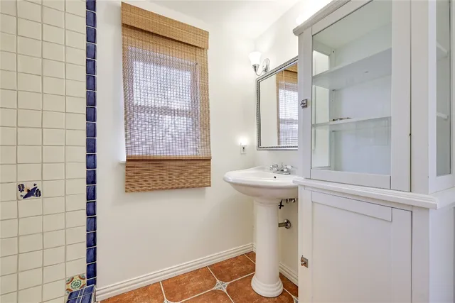 $1,295,000 | 2908 Perry Lane, Austin, TX 78731