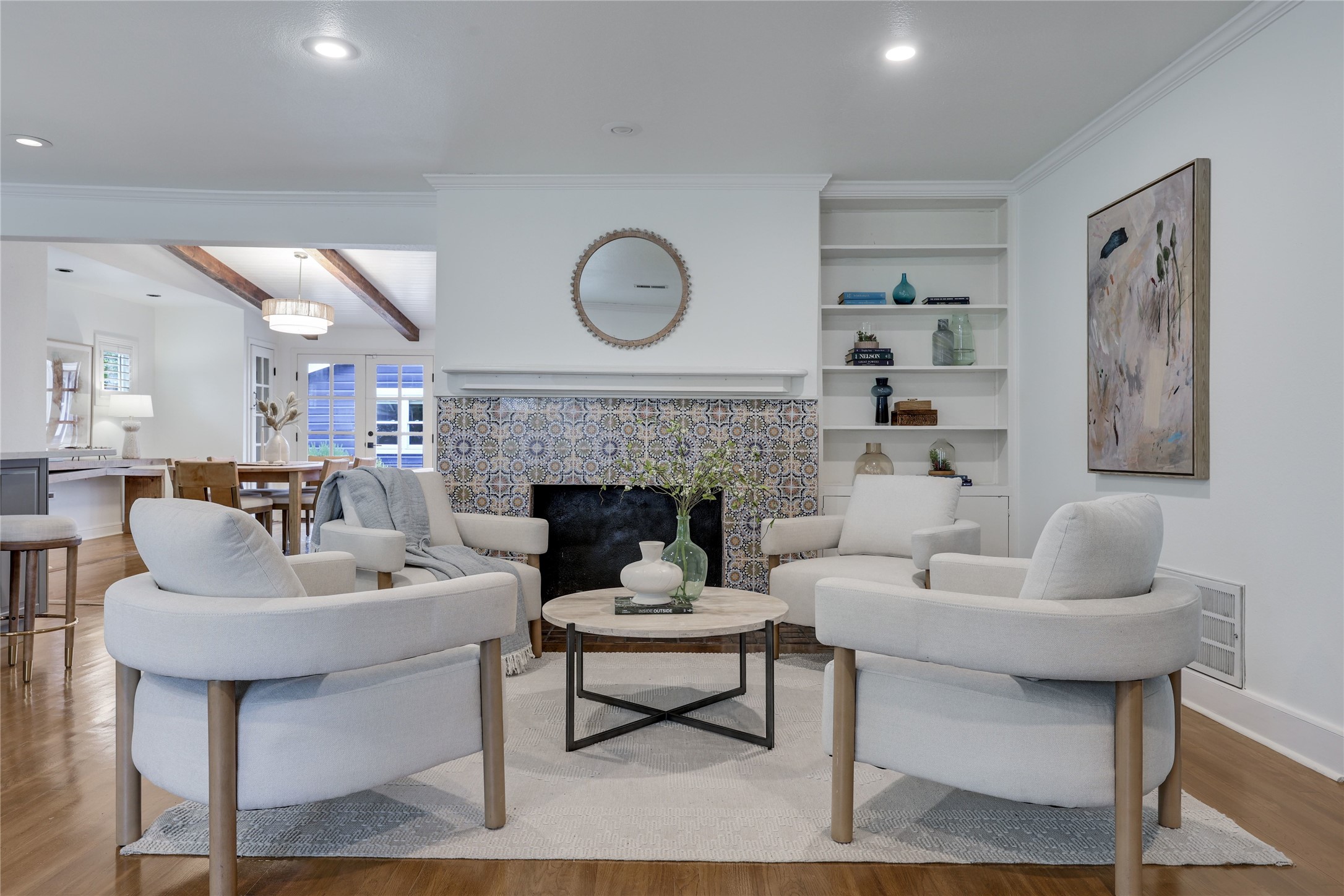 2908 Perry Lane Austin, TX 78731 - Photo 8 of 37