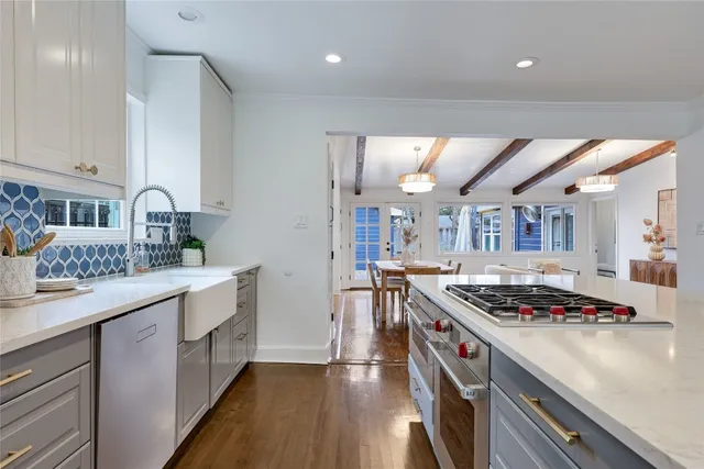 $1,295,000 | 2908 Perry Lane, Austin, TX 78731