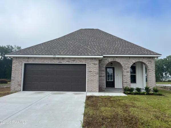 $221,220 | 136 Ember Rdg Lane, Duson, LA 70529