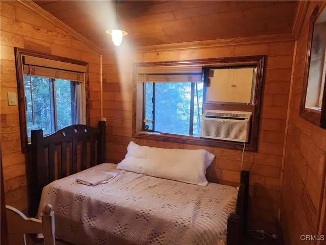 $299,000 | 25626 Mid Lane, Twin Peaks, CA 92391