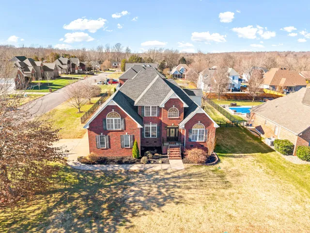 $599,900 | 879 Iron Wood Circle, Clarksville, TN 37043