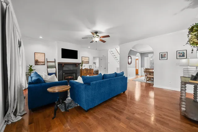 $599,900 | 879 Iron Wood Circle, Clarksville, TN 37043