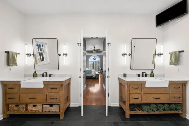 $599,900 | 879 Iron Wood Circle, Clarksville, TN 37043