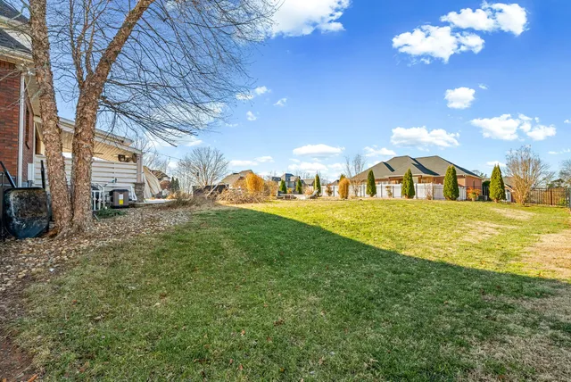 $599,900 | 879 Iron Wood Circle, Clarksville, TN 37043