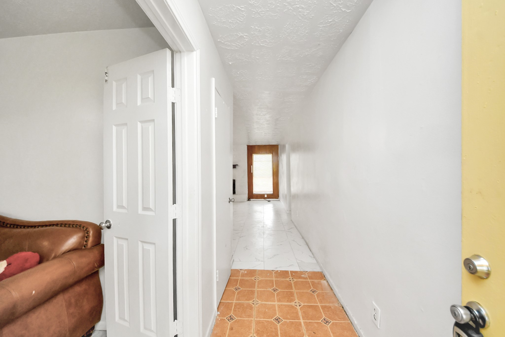 9131 Rentur Drive Houston, TX 77031 - Photo 2 of 27 Gallery Image 2