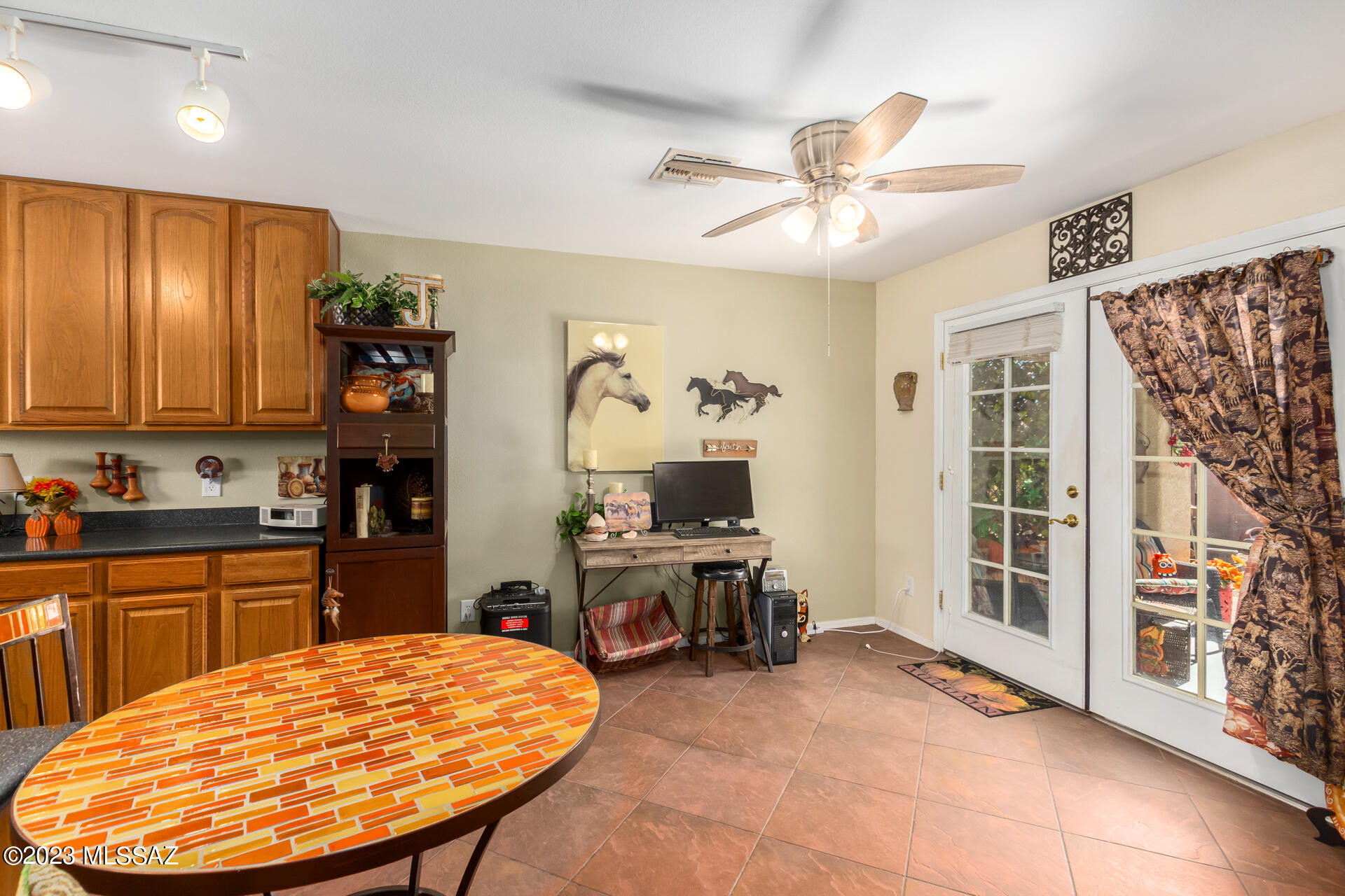 3686 East Canter Road Tucson, AZ 85739 - Photo 8 of 28