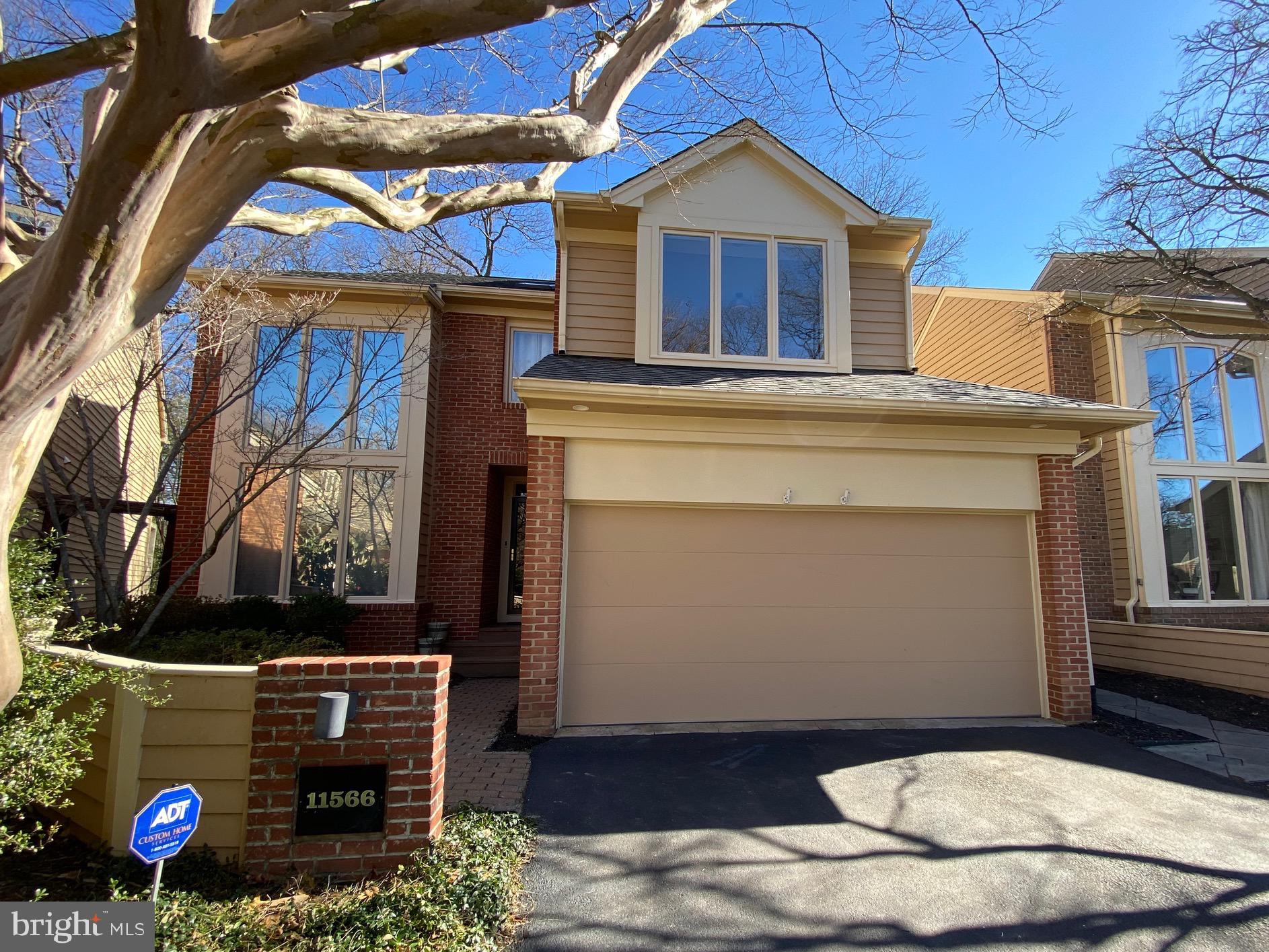 Welcome Home!  11566 Hemingway Dr