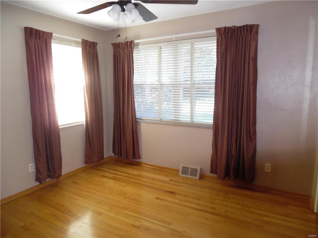 812 Werner Road Belleville, IL 62223 - Photo 11 of 32 Gallery Image 11