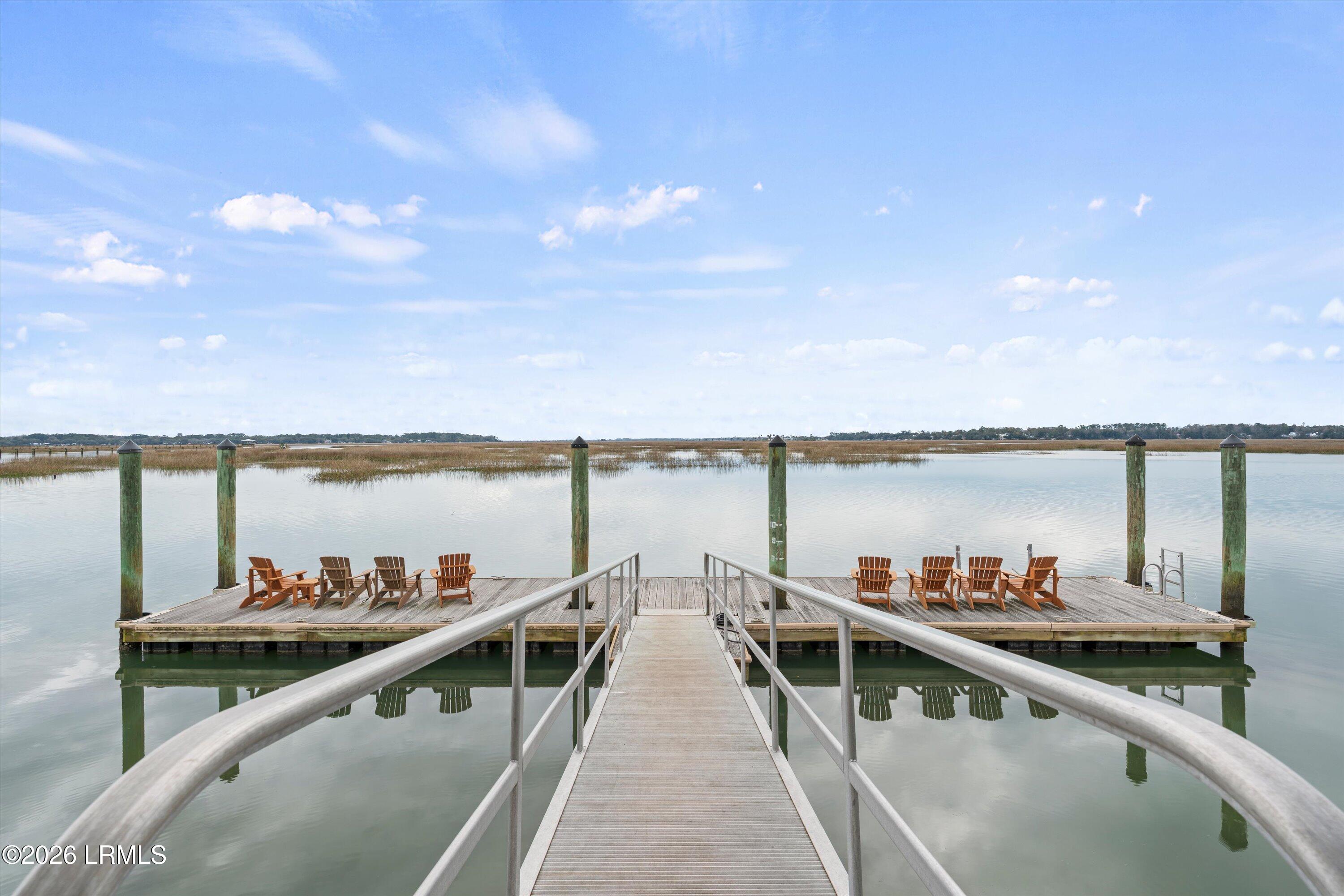 90 Gautier Place Beaufort, SC 29902 - Photo 18 of 21 61-Amenities