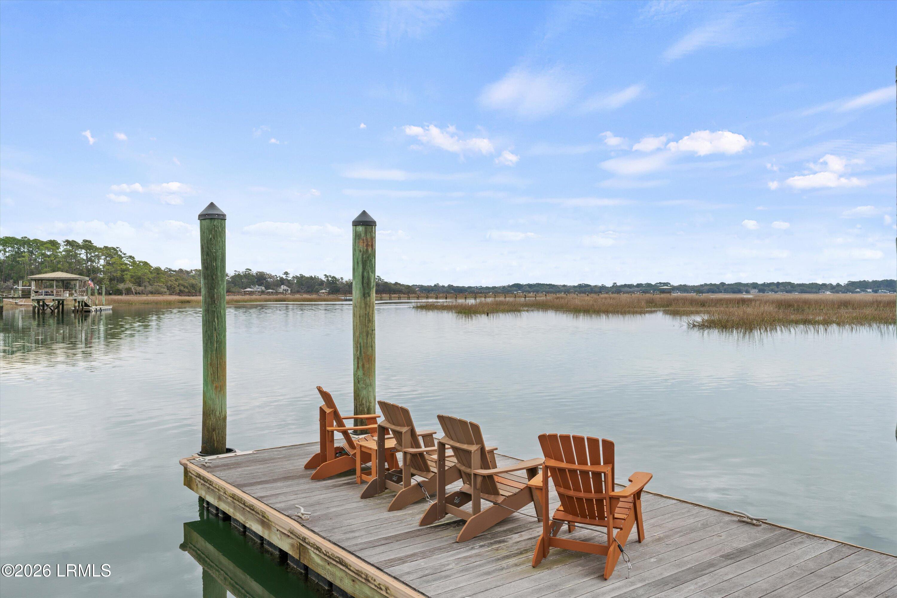 90 Gautier Place Beaufort, SC 29902 - Photo 19 of 21 62-Amenities
