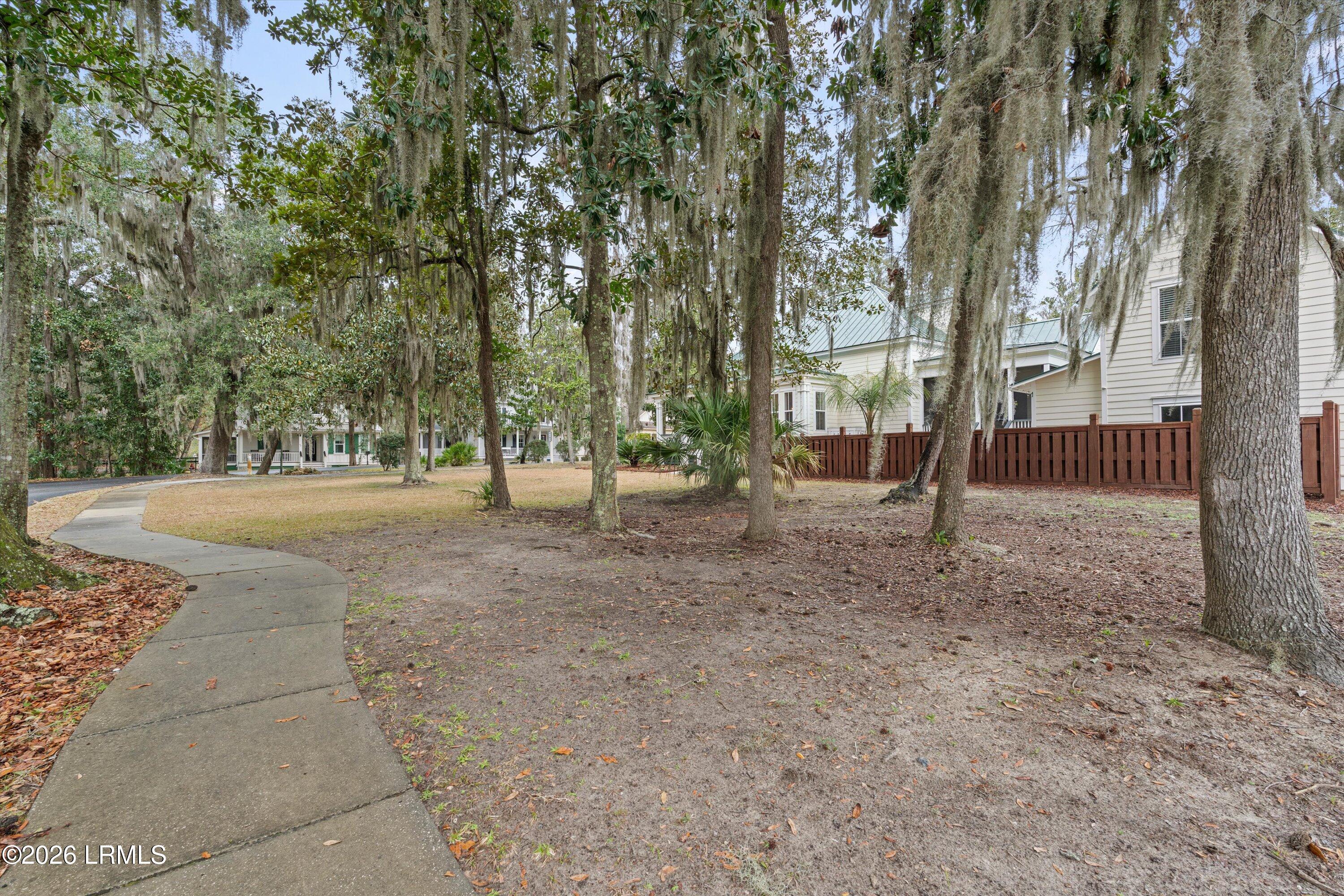 90 Gautier Place Beaufort, SC 29902 - Photo 2 of 21 49-94 Gautier Pl LOT
