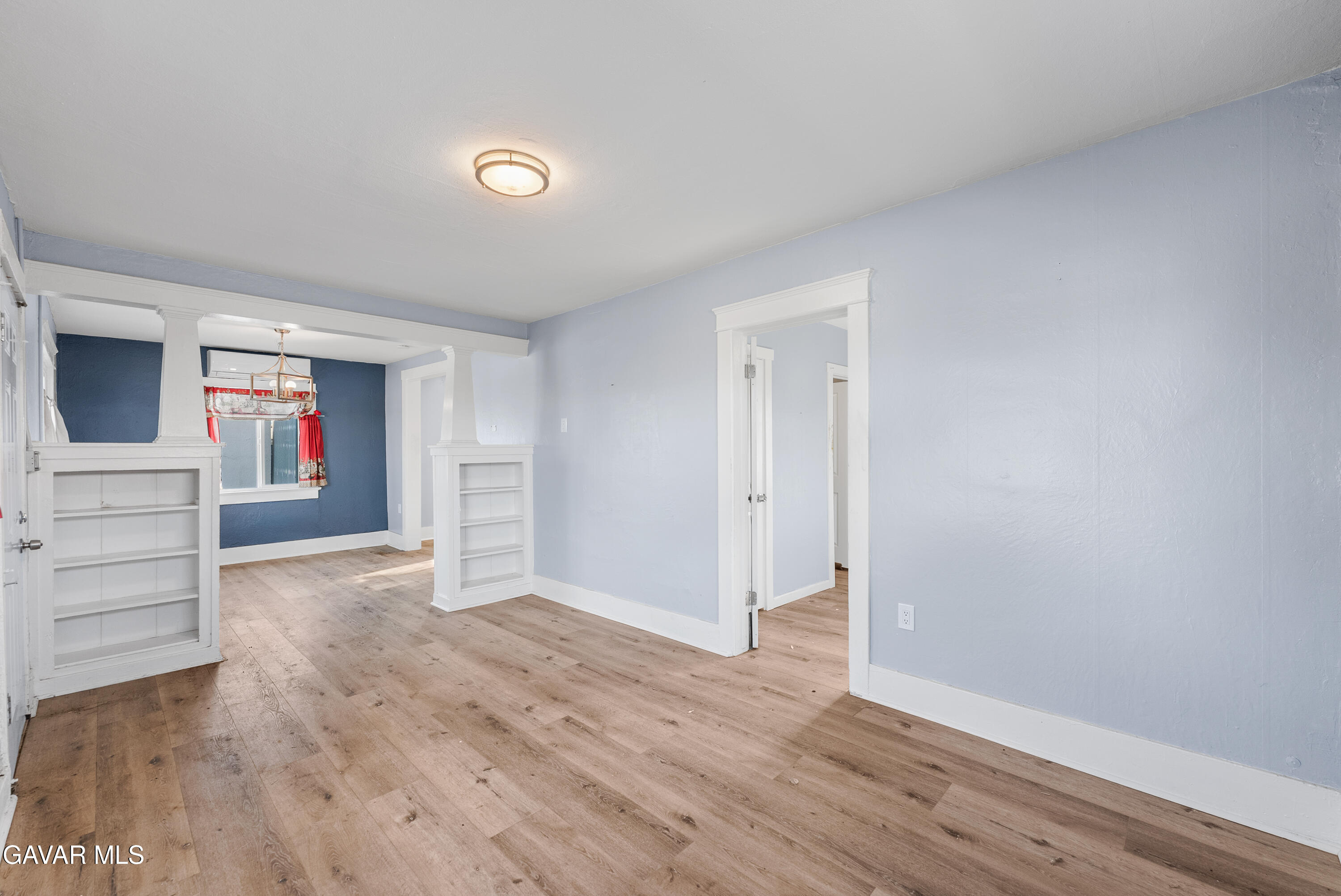 15733 K Street Mojave, CA 93501 - Photo 11 of 38 wooden floor in an empty room
