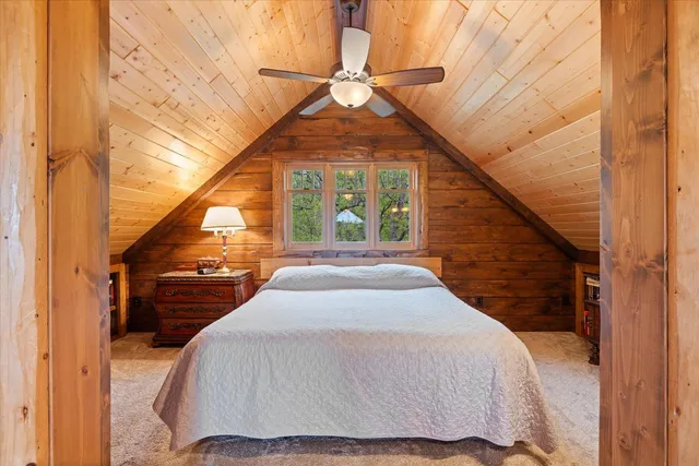 $1,240,000 | 1920 Highway 11, International Falls, MN 56649