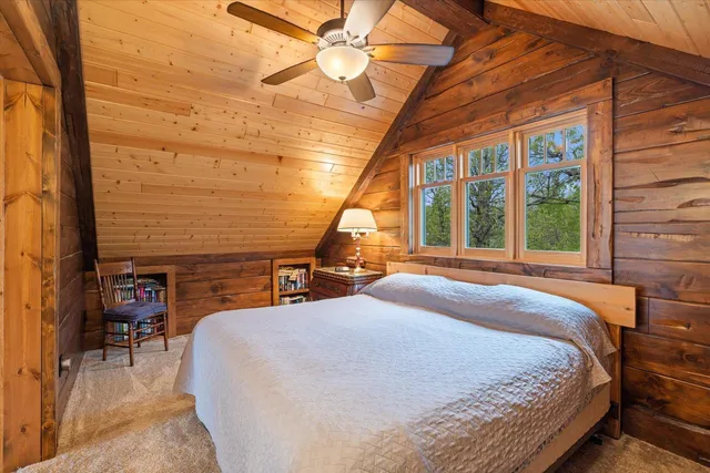 $1,240,000 | 1920 Highway 11, International Falls, MN 56649