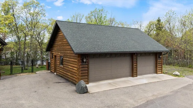 $1,240,000 | 1920 Highway 11, International Falls, MN 56649