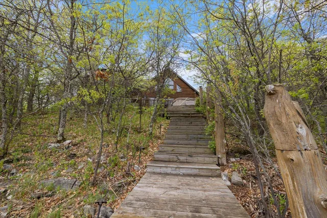 $1,240,000 | 1920 Highway 11, International Falls, MN 56649