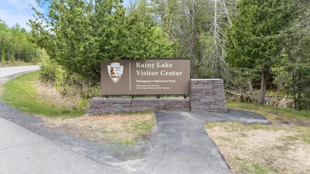 $1,240,000 | 1920 Highway 11, International Falls, MN 56649